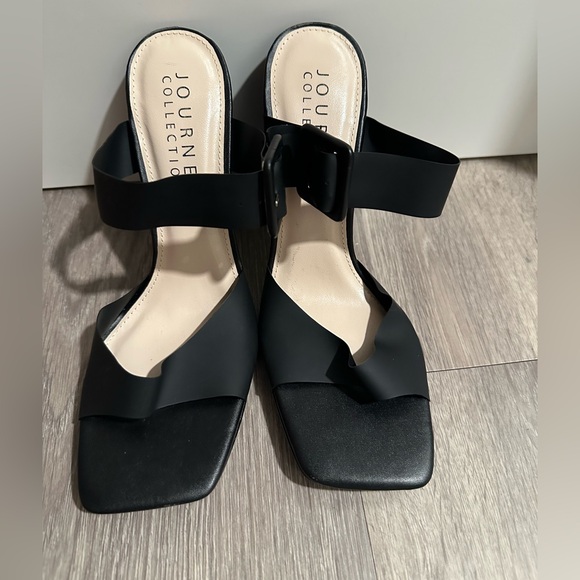 Journee Collection Shoes - Journee Collection Black Heels with Block Heel